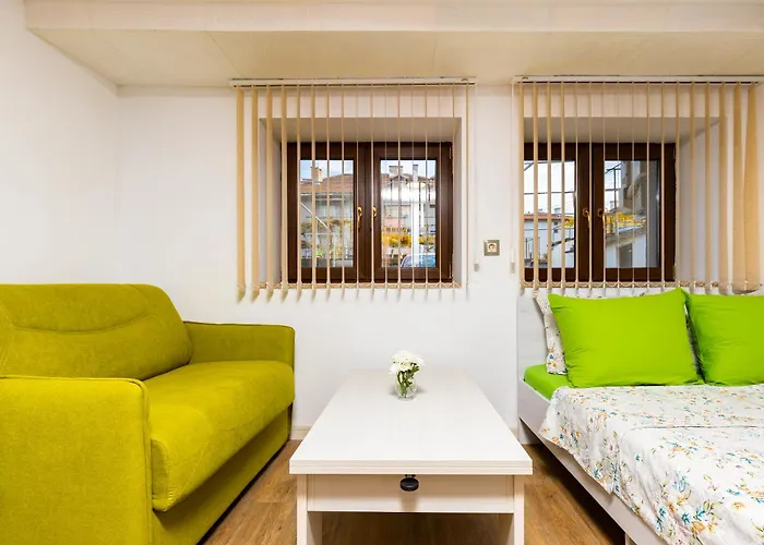 Tiny Secret Place Next To Mu With Private Parking Lejlighed *