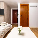 Tiny Secret Place Next To Mu With Private Parking * Пловдив