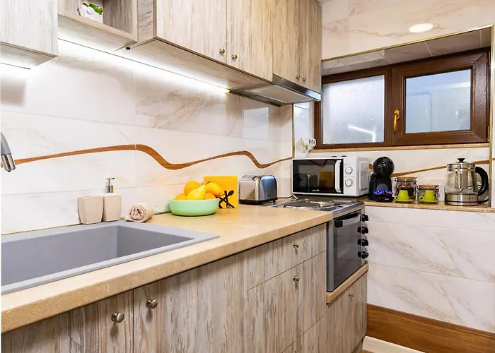 Tiny Secret Place Next To Mu With Private Parking 普罗夫迪夫